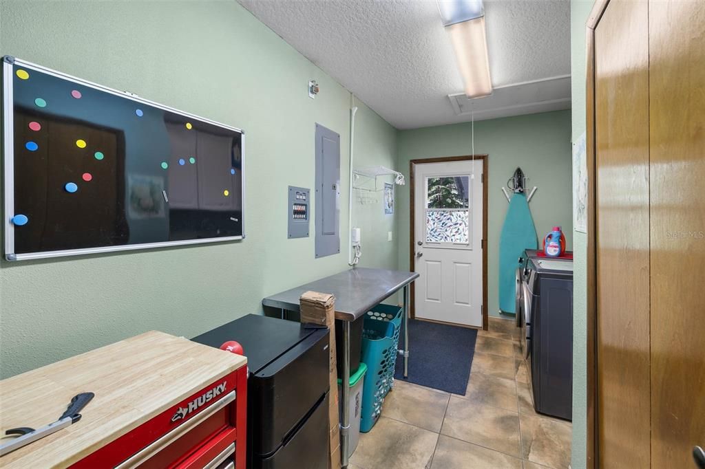 待售: $1,170,000 (4 贝兹, 3 浴室, 3149 平方英尺)