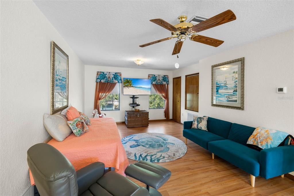 待售: $1,170,000 (4 贝兹, 3 浴室, 3149 平方英尺)