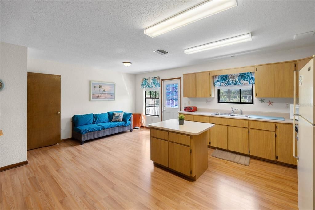 待售: $1,170,000 (4 贝兹, 3 浴室, 3149 平方英尺)