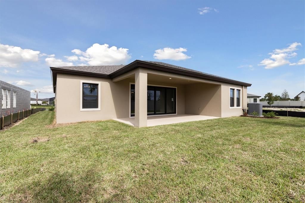 For Sale: $499,990 (4 beds, 3 baths, 2572 Square Feet)