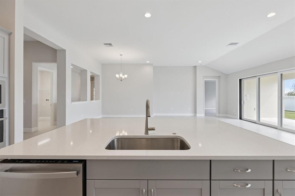 For Sale: $499,990 (4 beds, 3 baths, 2572 Square Feet)