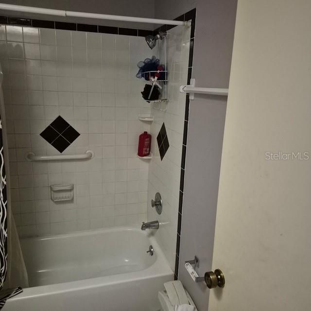 待售: $385,000 (2 贝兹, 2 浴室, 1330 平方英尺)