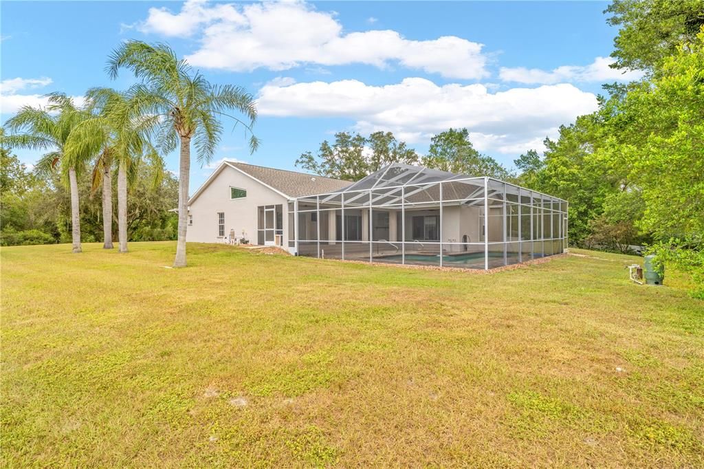 Под контрактом: $454,990 (4 спален, 3 ванн, 2582 Квадратных фут)