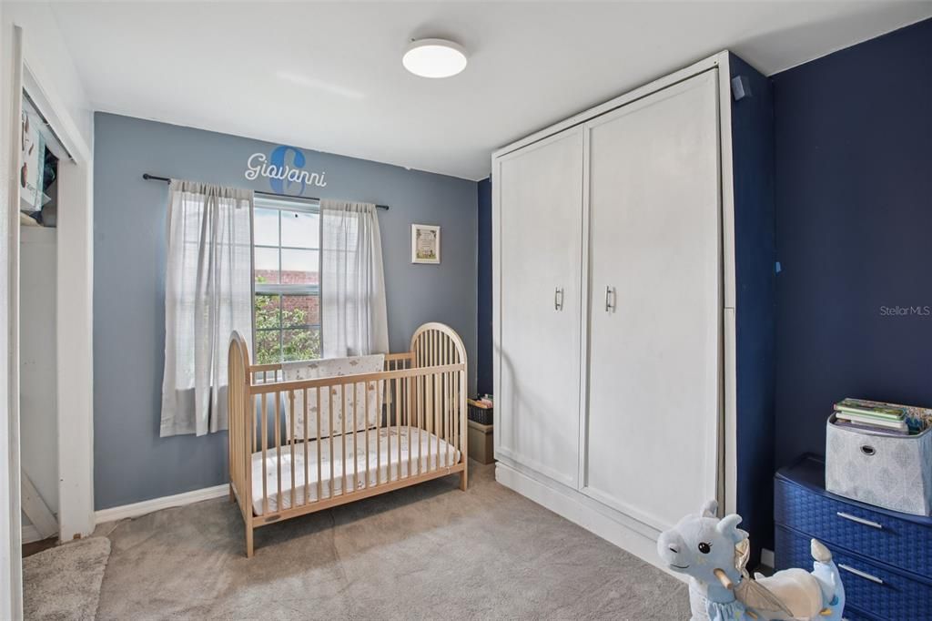 Active With Contract: $325,000 (3 beds, 2 baths, 1592 Square Feet)