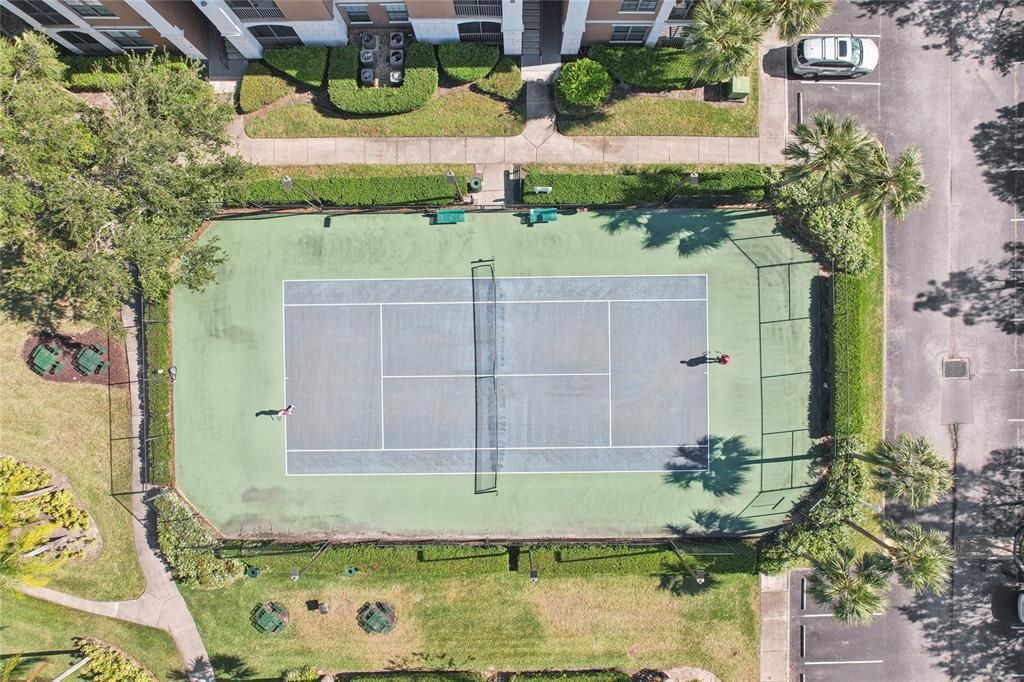 Под контрактом: $338,900 (2 спален, 2 ванн, 1080 Квадратных фут)