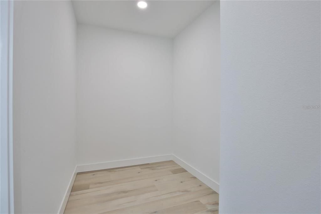 For Sale: $1,650,000 (4 beds, 0 baths, 3191 Square Feet)