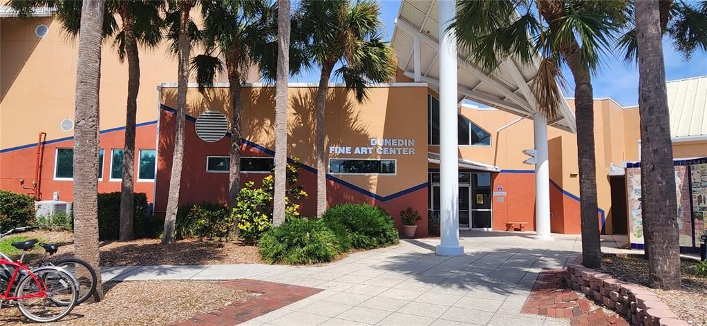 Под контрактом: $899,000 (4 спален, 3 ванн, 2556 Квадратных фут)