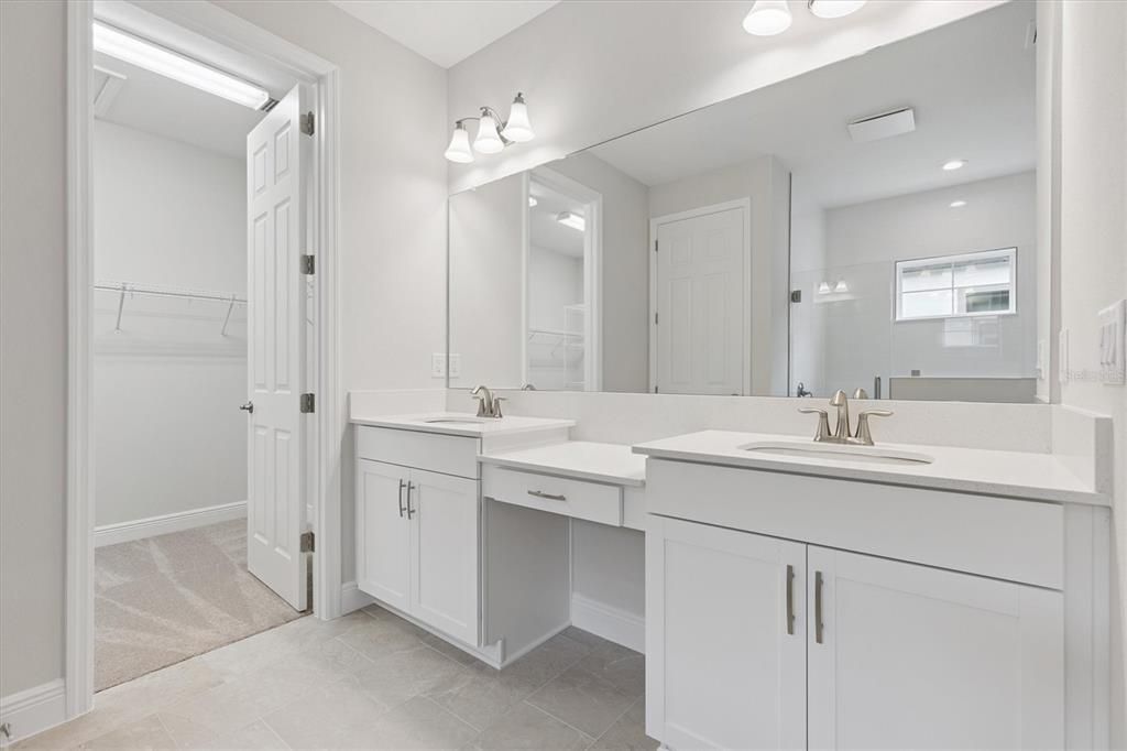 For Sale: $499,990 (4 beds, 3 baths, 2535 Square Feet)