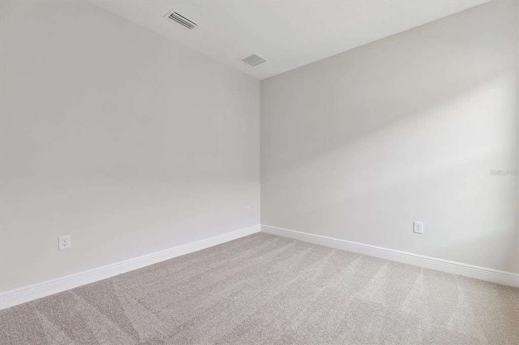 For Sale: $499,990 (4 beds, 3 baths, 2535 Square Feet)