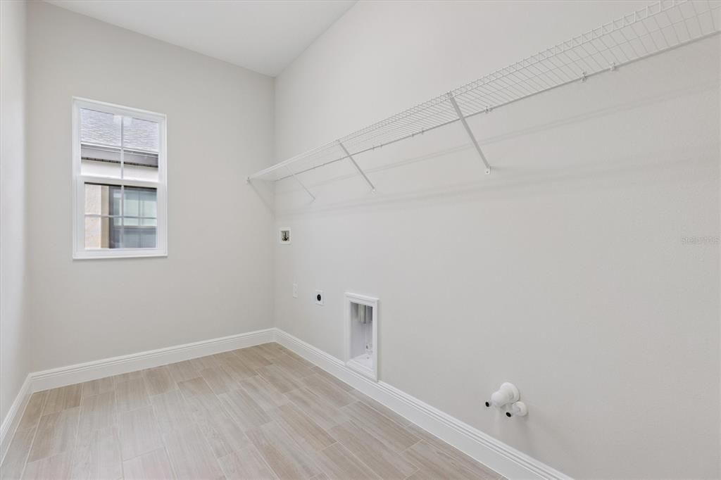 For Sale: $499,990 (4 beds, 3 baths, 2535 Square Feet)