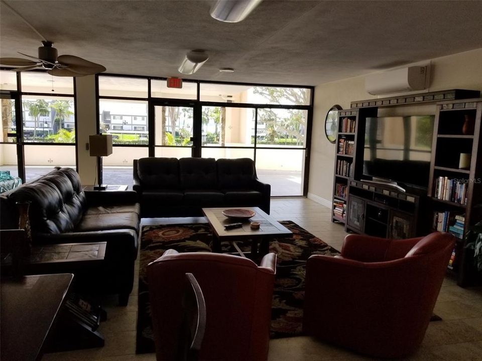 En Renta: $4,300 (2 camas, 2 baños, 1094 Pies cuadrados)