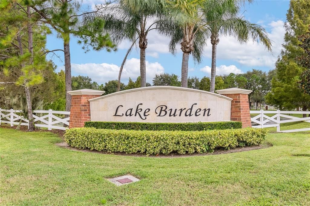 Под контрактом: $369,500 (3 спален, 2 ванн, 1720 Квадратных фут)