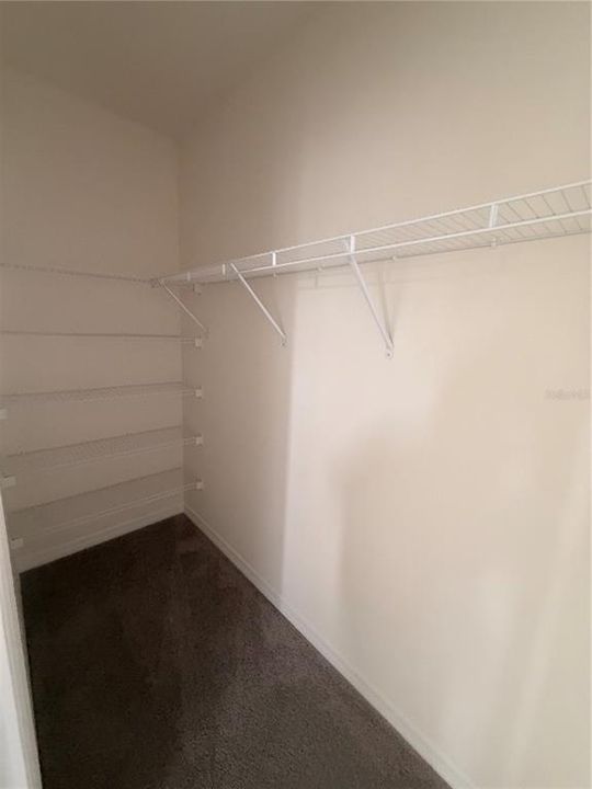 Под контрактом: $2,100 (3 спален, 2 ванн, 1488 Квадратных фут)