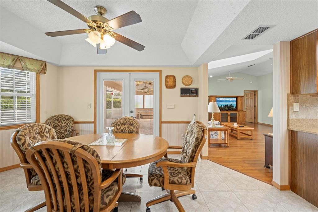 Active With Contract: $379,500 (3 beds, 2 baths, 2179 Square Feet)