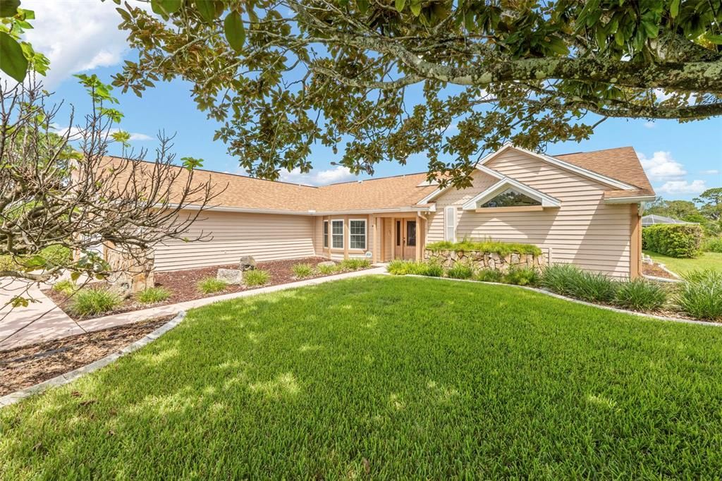 Active With Contract: $379,500 (3 beds, 2 baths, 2179 Square Feet)