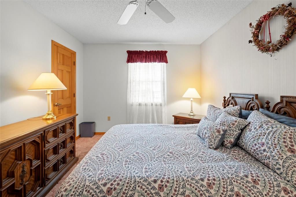 Active With Contract: $379,500 (3 beds, 2 baths, 2179 Square Feet)