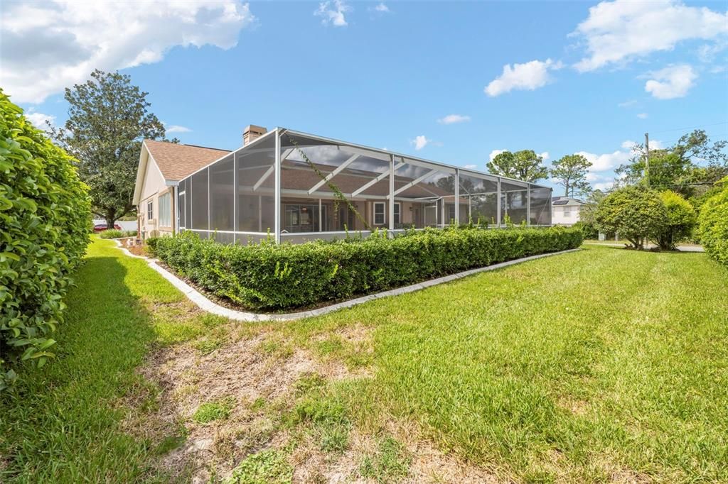 Active With Contract: $379,500 (3 beds, 2 baths, 2179 Square Feet)