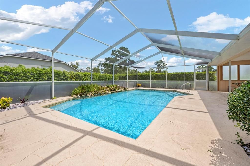 Active With Contract: $379,500 (3 beds, 2 baths, 2179 Square Feet)