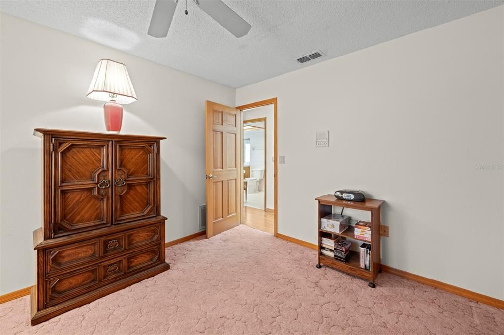 Active With Contract: $379,500 (3 beds, 2 baths, 2179 Square Feet)