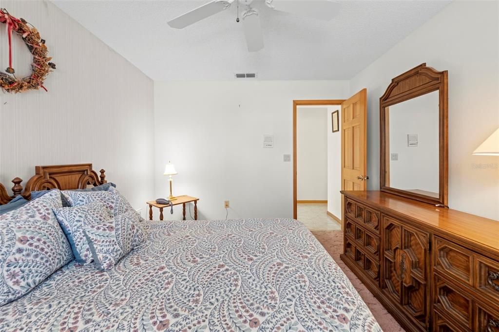 Active With Contract: $379,500 (3 beds, 2 baths, 2179 Square Feet)