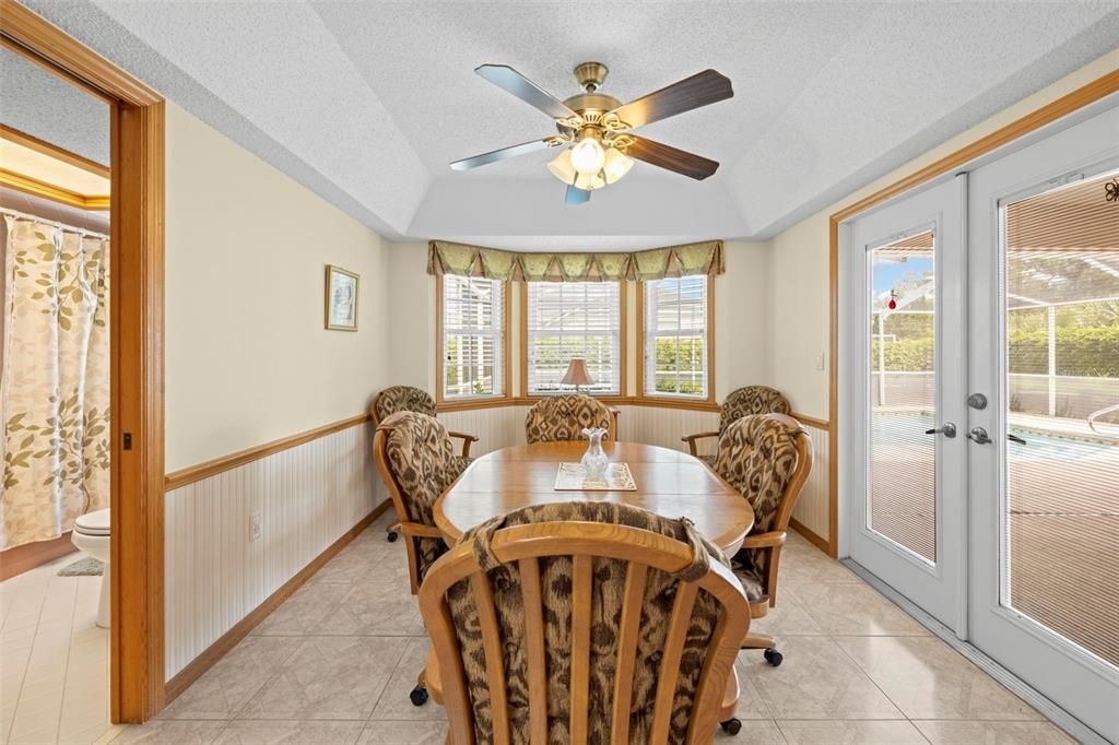 Active With Contract: $379,500 (3 beds, 2 baths, 2179 Square Feet)