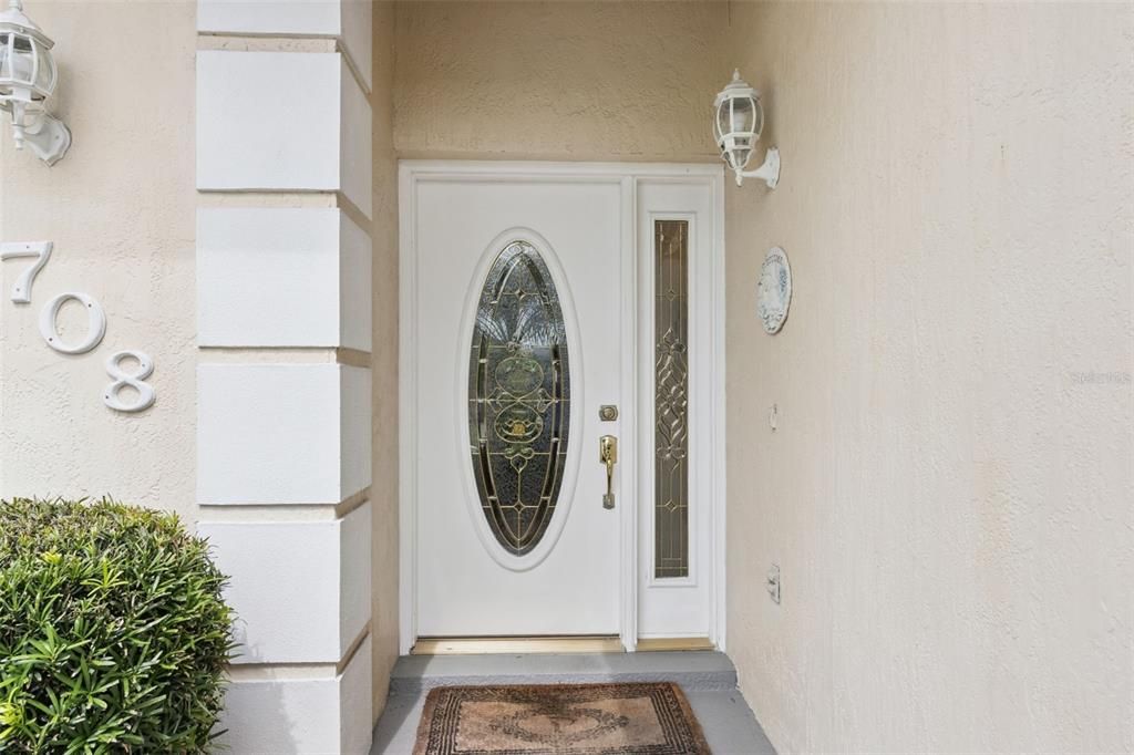 En Venta: $325,000 (3 camas, 2 baños, 2004 Pies cuadrados)