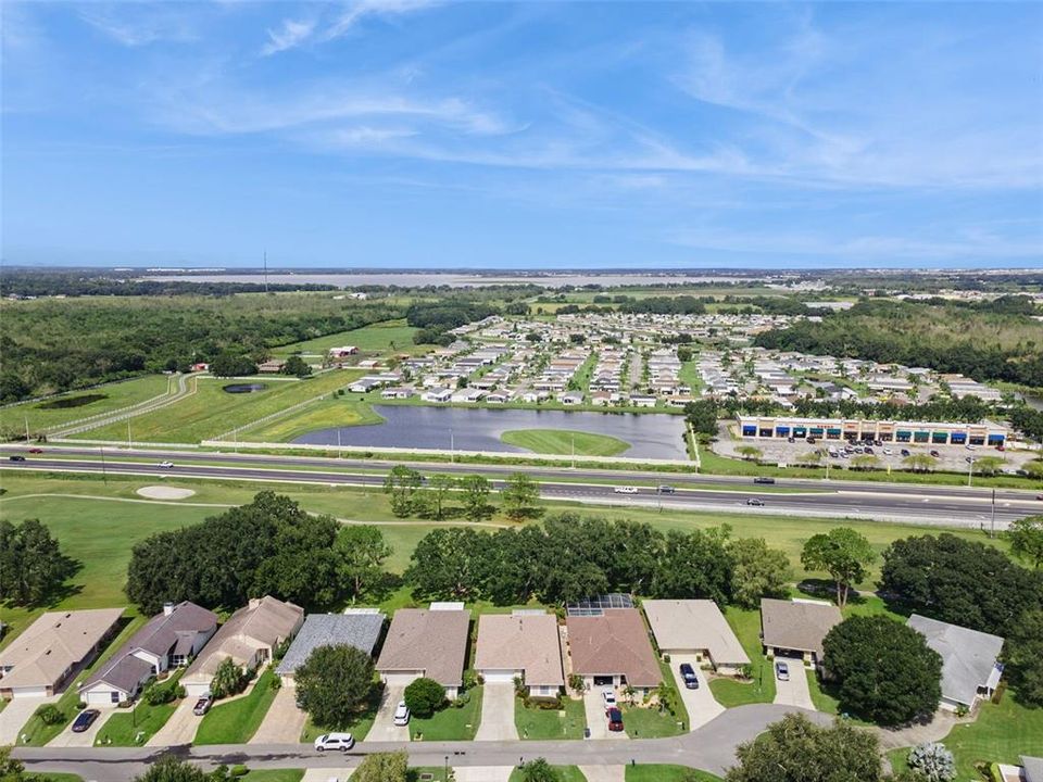 En Venta: $325,000 (3 camas, 2 baños, 2004 Pies cuadrados)