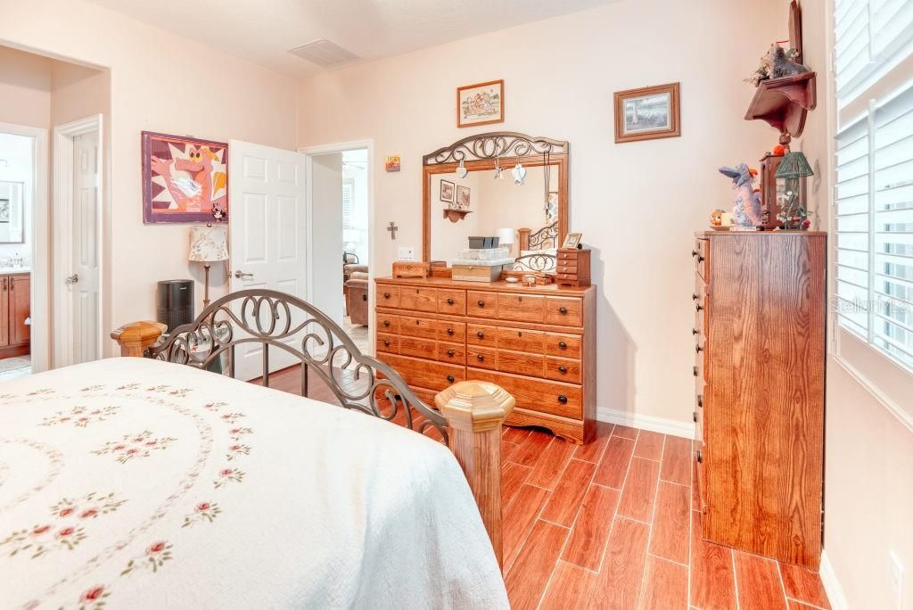 En Venta: $268,000 (2 camas, 2 baños, 1505 Pies cuadrados)