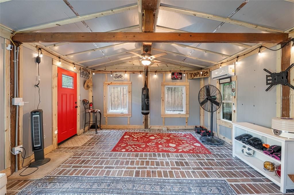 For Sale: $599,000 (0 beds, 0 baths, 2273 Square Feet)