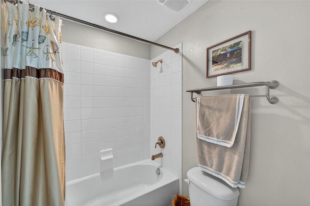 待售: $589,900 (4 贝兹, 2 浴室, 2946 平方英尺)