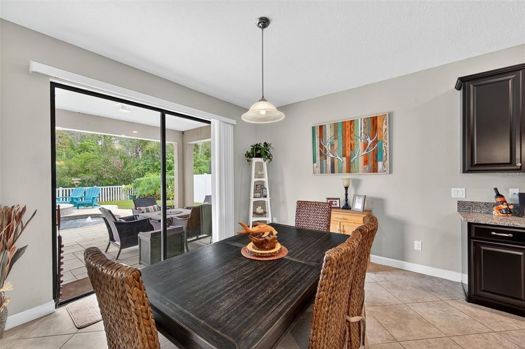 待售: $589,900 (4 贝兹, 2 浴室, 2946 平方英尺)