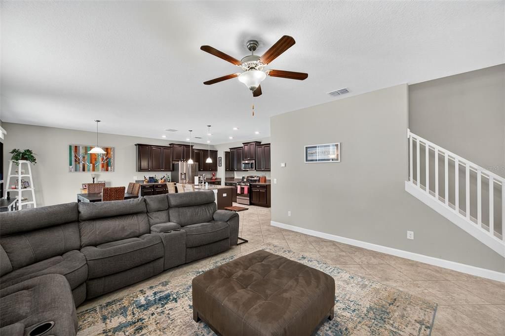 待售: $589,900 (4 贝兹, 2 浴室, 2946 平方英尺)