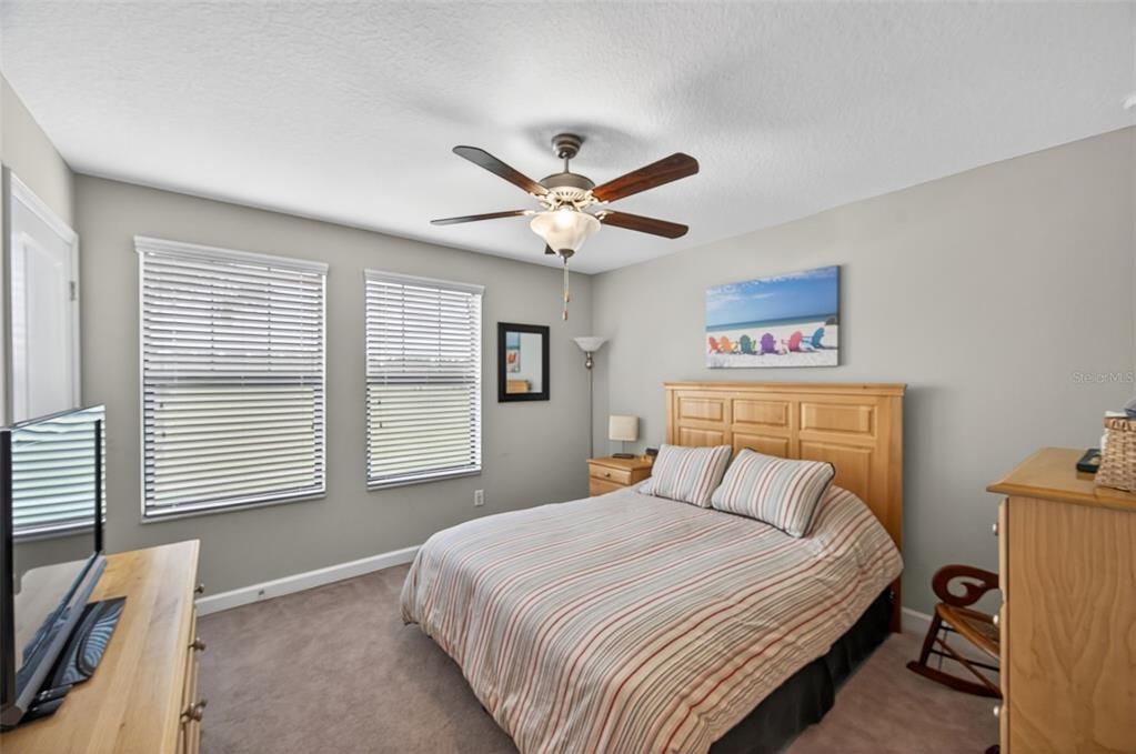 待售: $589,900 (4 贝兹, 2 浴室, 2946 平方英尺)