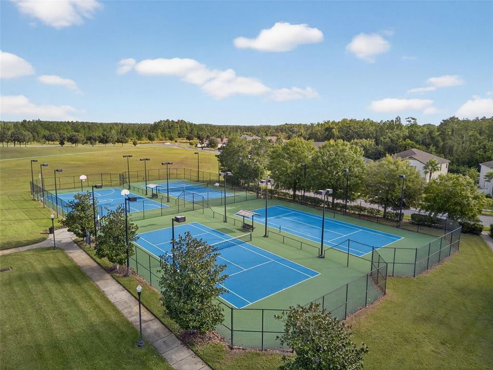 待售: $589,900 (4 贝兹, 2 浴室, 2946 平方英尺)