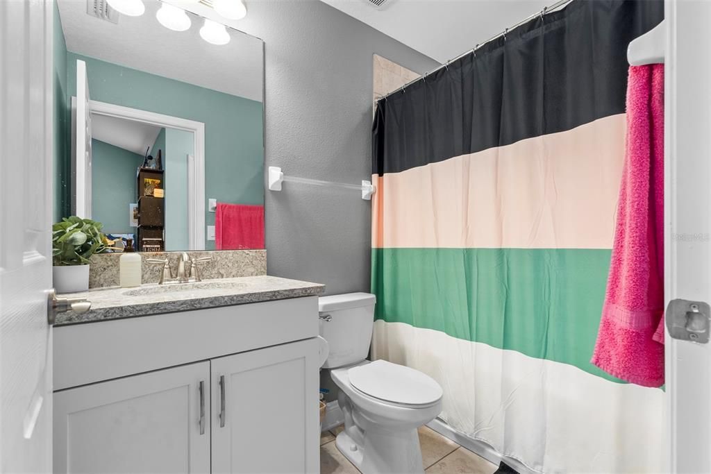 На продажу: $285,000 (2 спален, 2 ванн, 1571 Квадратных фут)