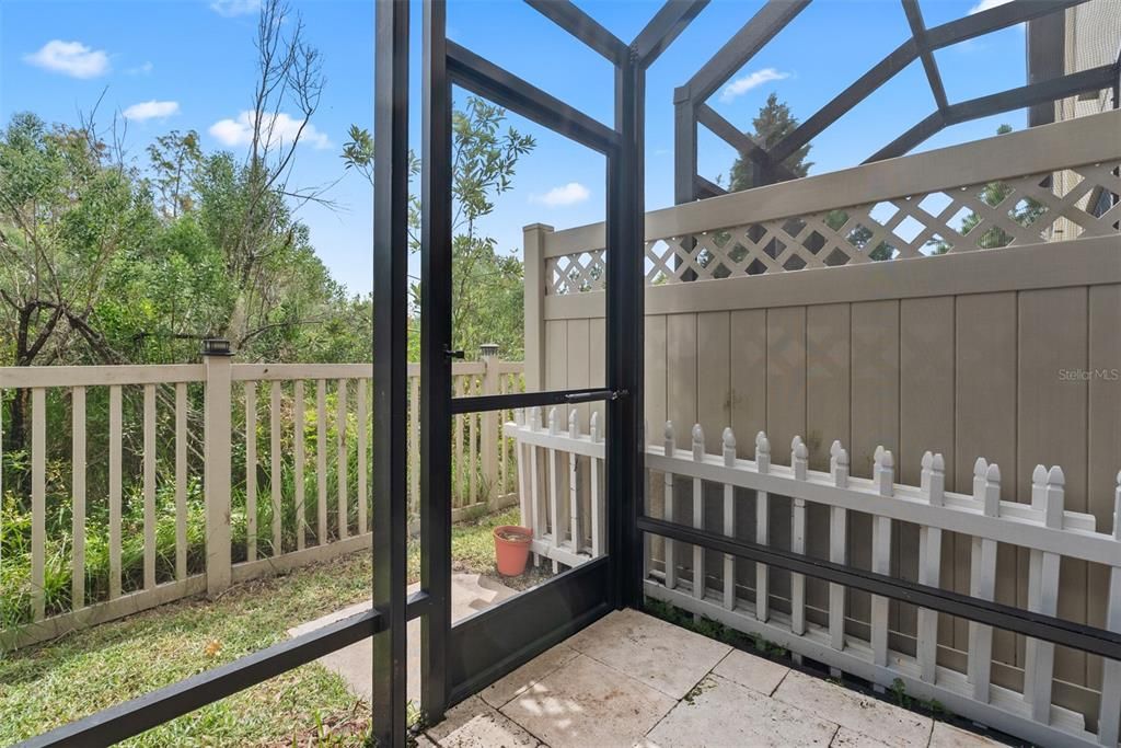 На продажу: $285,000 (2 спален, 2 ванн, 1571 Квадратных фут)