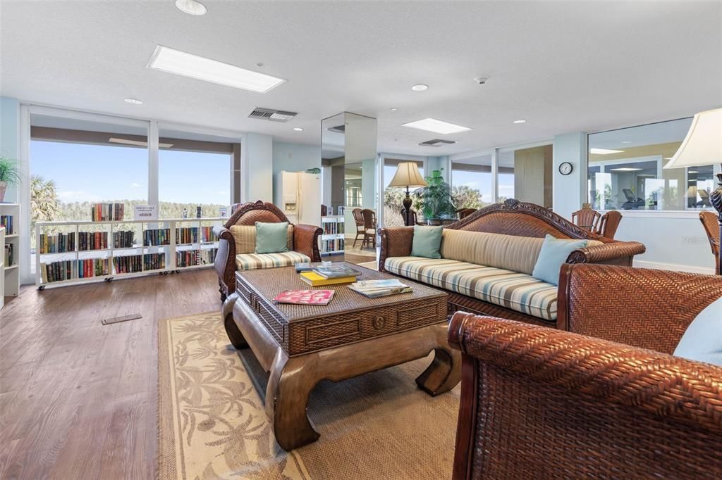 For Sale: $689,000 (3 beds, 2 baths, 1640 Square Feet)