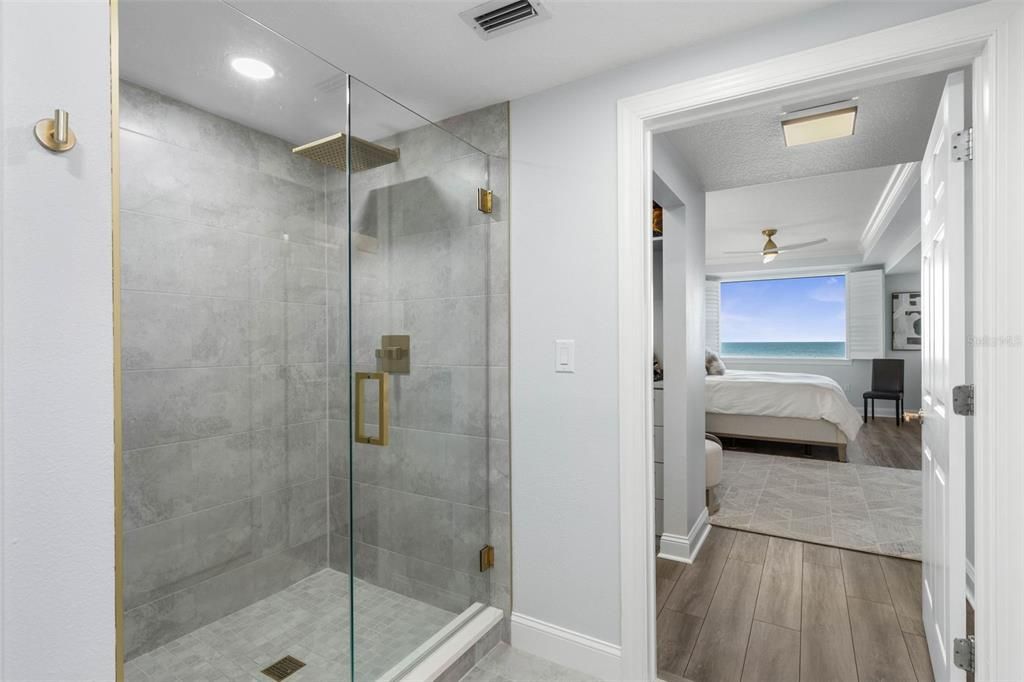 For Sale: $689,000 (3 beds, 2 baths, 1640 Square Feet)