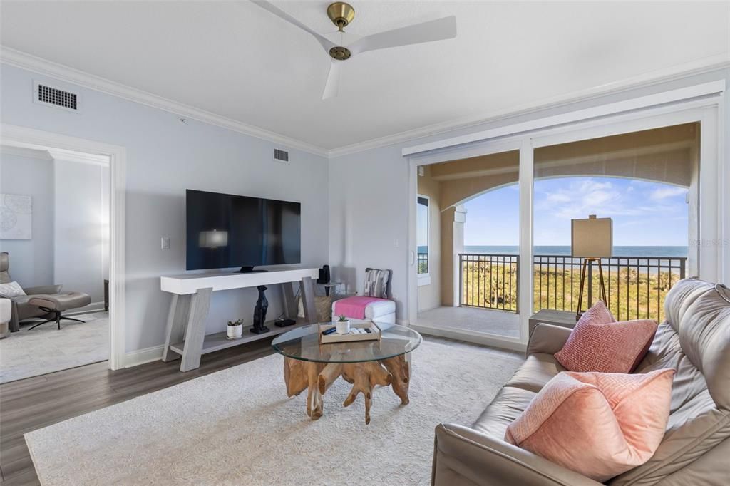 For Sale: $689,000 (3 beds, 2 baths, 1640 Square Feet)