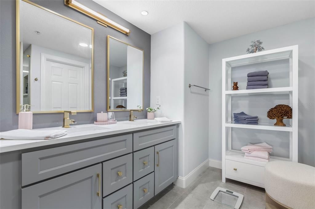 For Sale: $689,000 (3 beds, 2 baths, 1640 Square Feet)