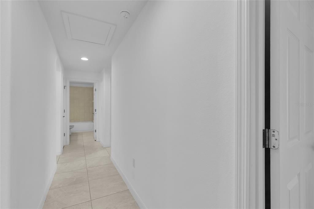 В аренду: $1,900 (4 спален, 2 ванн, 1995 Квадратных фут)