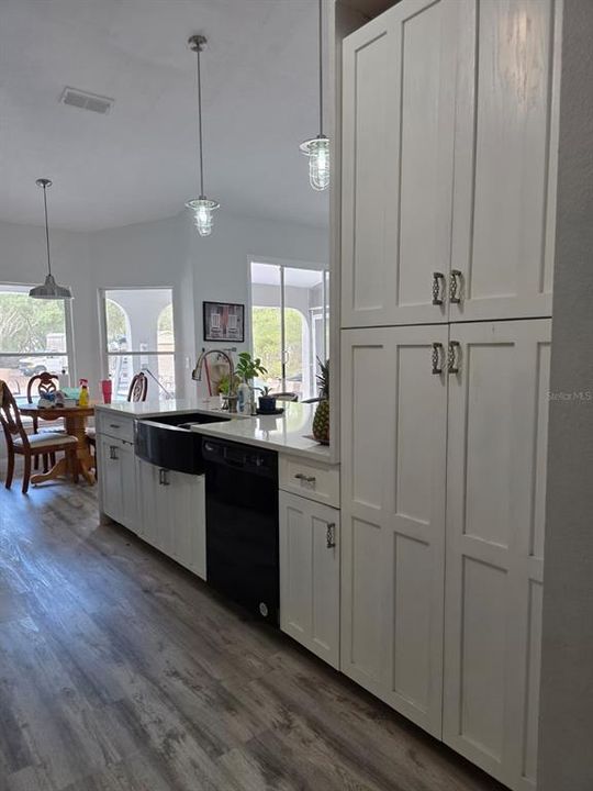 En Venta: $504,900 (3 camas, 2 baños, 1520 Pies cuadrados)