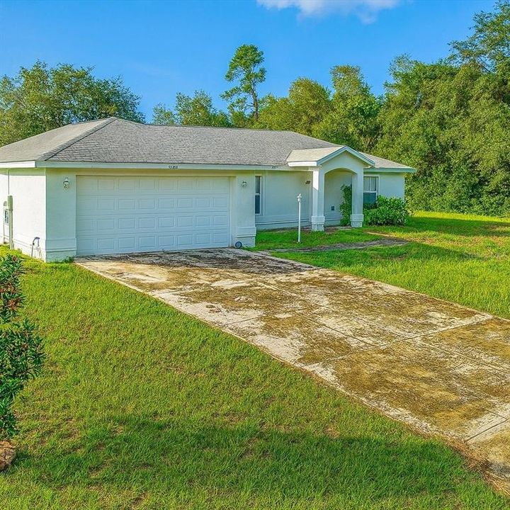 Active With Contract: $219,500 (3 beds, 2 baths, 1419 Square Feet)