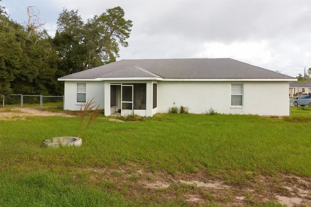 Active With Contract: $219,500 (3 beds, 2 baths, 1419 Square Feet)