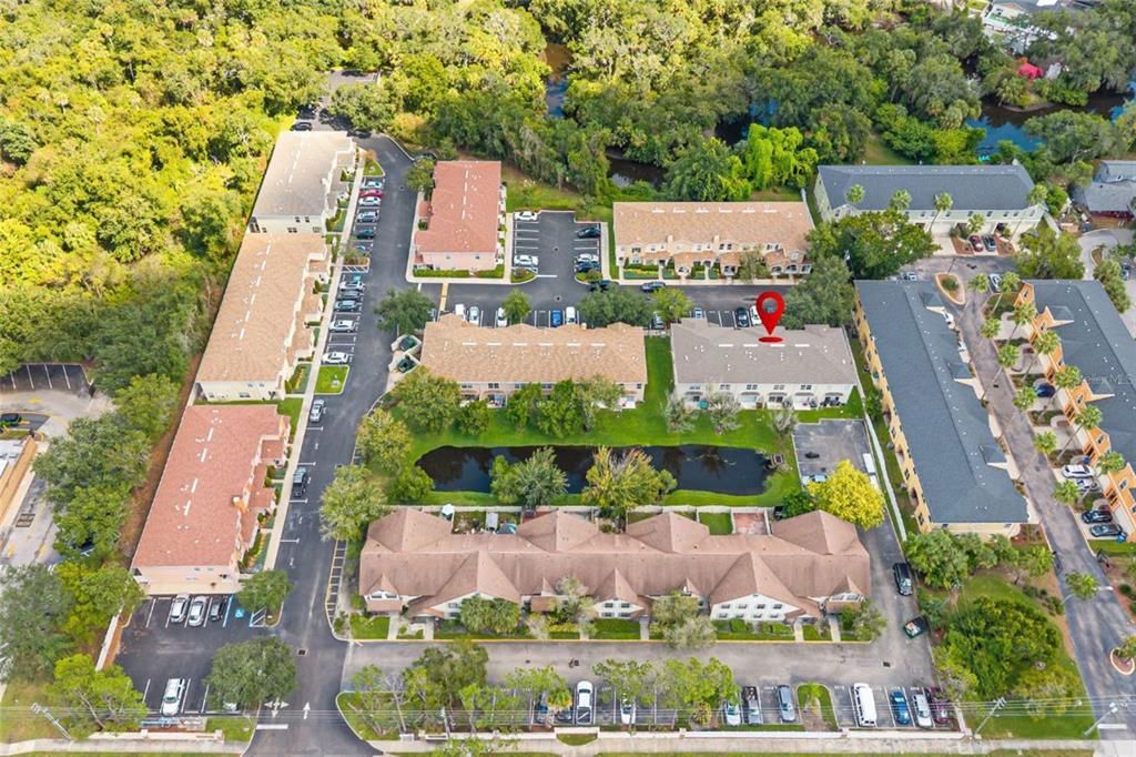 Под контрактом: $234,900 (2 спален, 2 ванн, 1168 Квадратных фут)