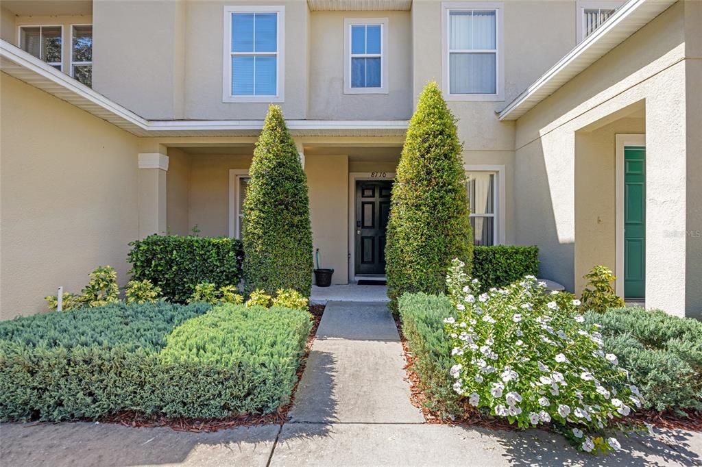 Под контрактом: $234,900 (2 спален, 2 ванн, 1168 Квадратных фут)