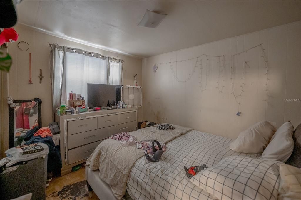 На продажу: $395,000 (4 спален, 0 ванн, 2020 Квадратных фут)