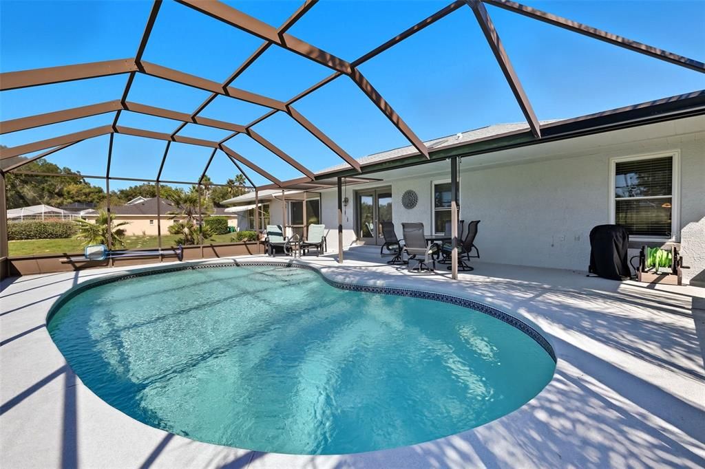 待售: $324,900 (3 贝兹, 2 浴室, 2211 平方英尺)