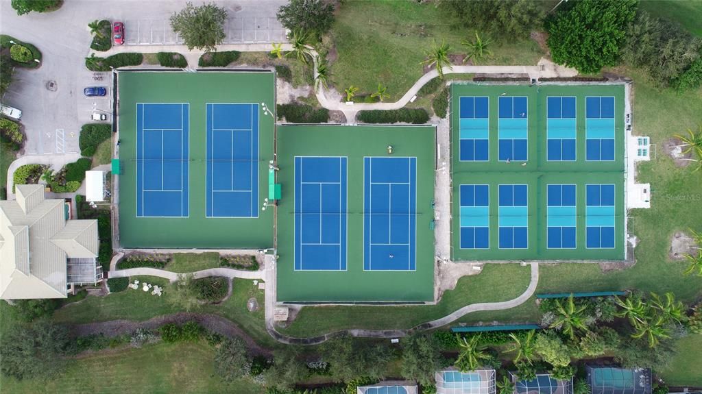 На продажу: $449,000 (2 спален, 2 ванн, 2070 Квадратных фут)