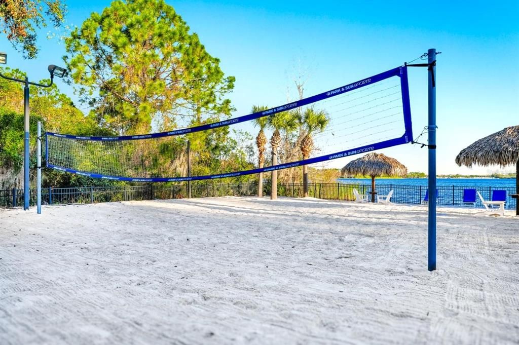 For Sale: $200,000 (2 beds, 2 baths, 1375 Square Feet)